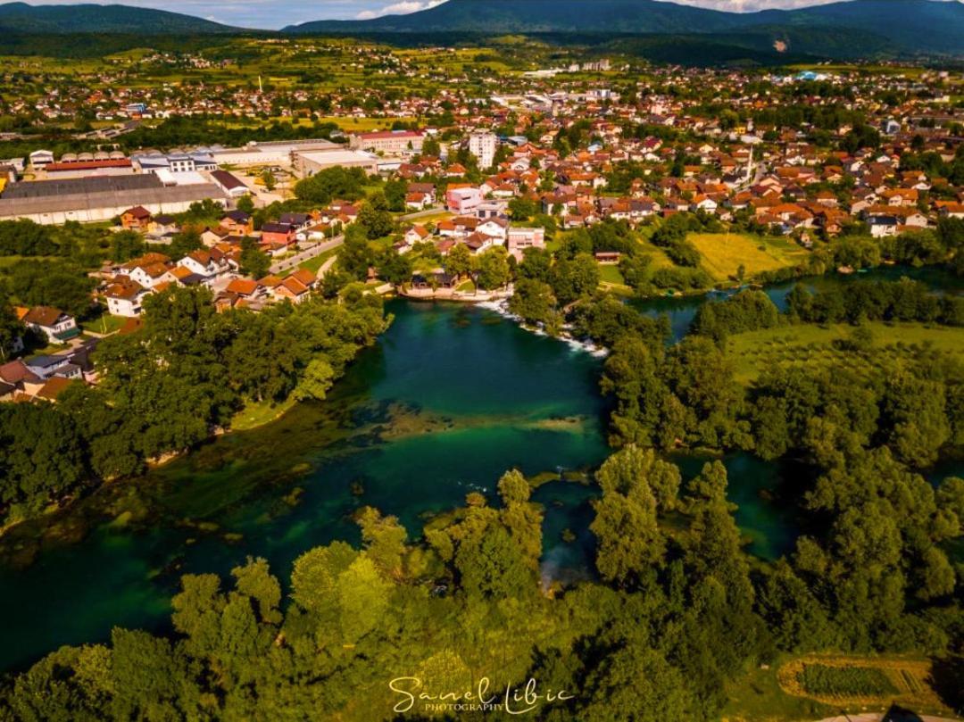 Holiday Home Waterfall View Bihać Buitenkant foto