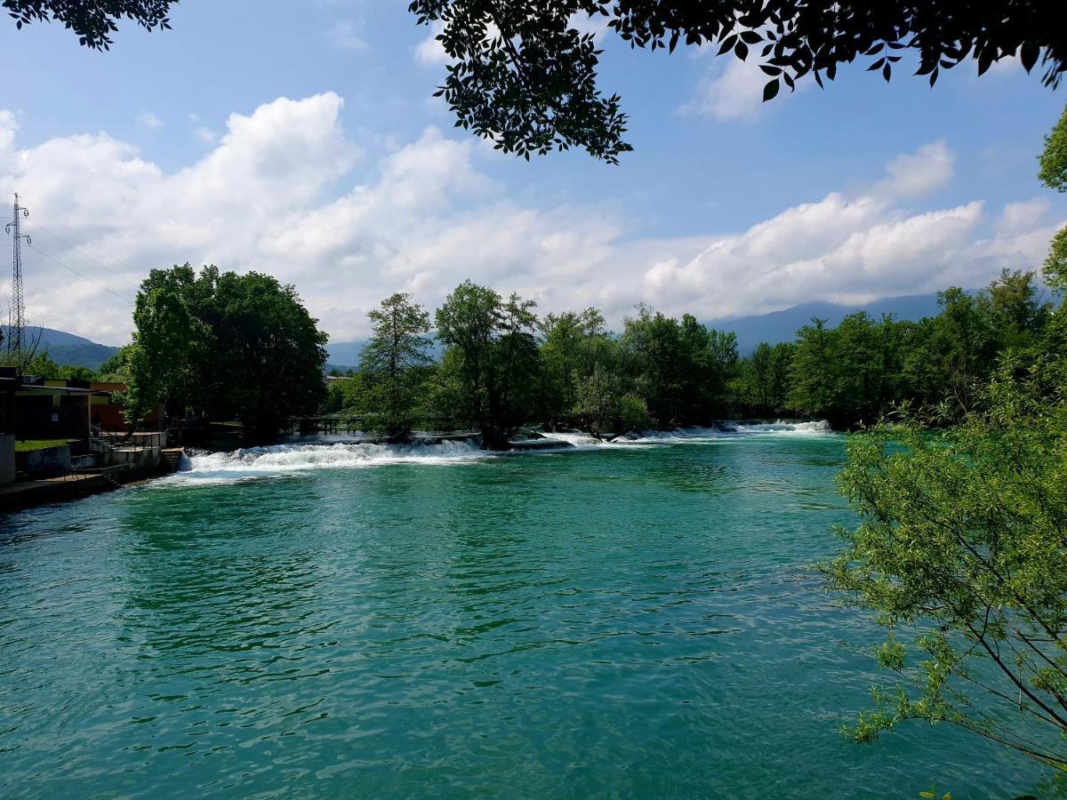 Holiday Home Waterfall View Bihać Buitenkant foto