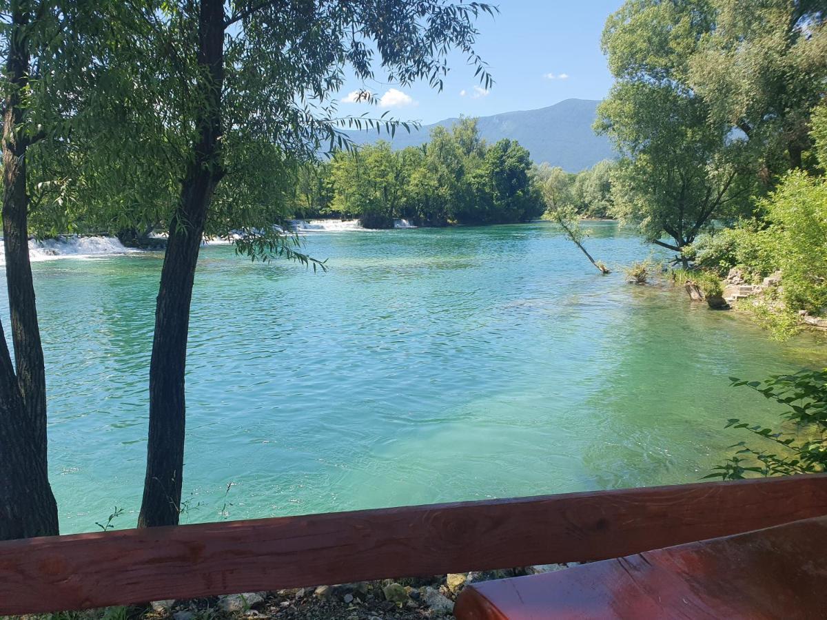 Holiday Home Waterfall View Bihać Buitenkant foto